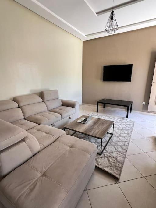 Mysa Piscine Sans Vis-a-vis Villa
